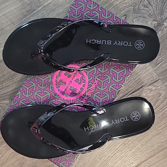 Tory Burch size 8 black jelly flip flops - Picture 2 of 5